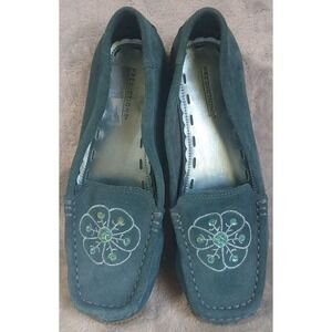 Predictions Womens Shoe Loafer Sz 8 Teal Suede Leather Embroidered Flower READ